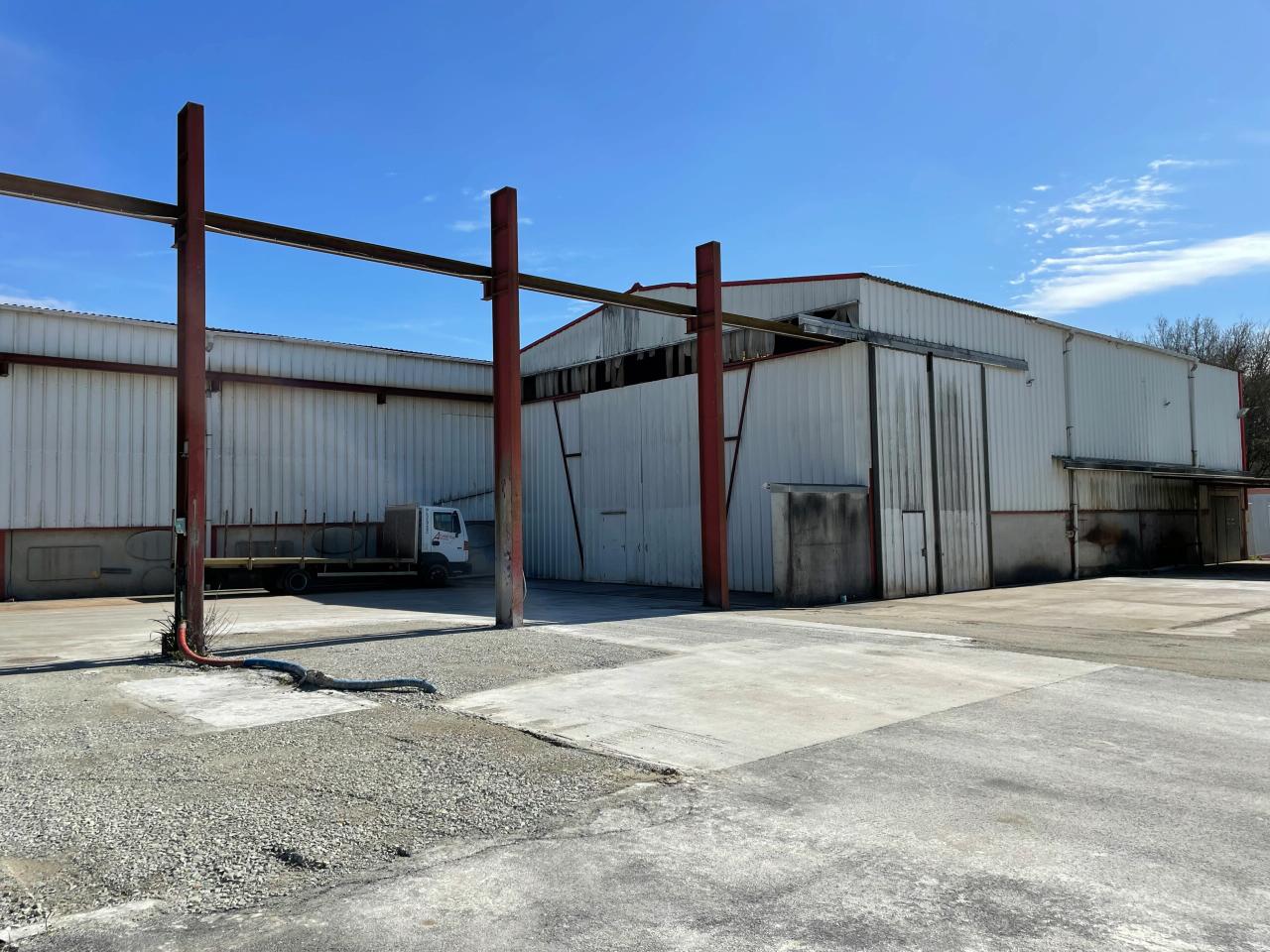 Local d'activité Vertou 375m² Location local d'activité Vertou Loire-Atlantique OLACT2530886 0